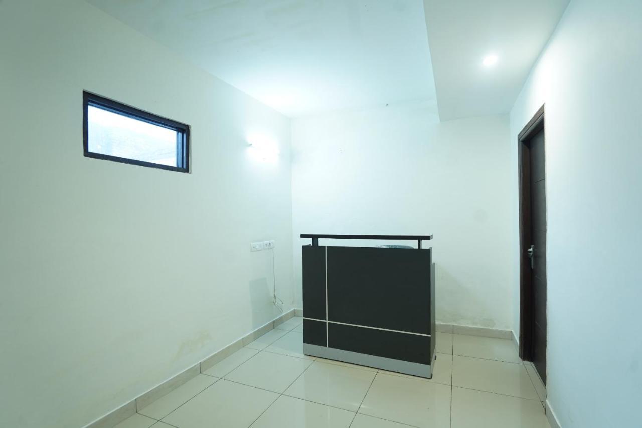 Hotel O Grey Orchid Ludhiana Eksteriør billede