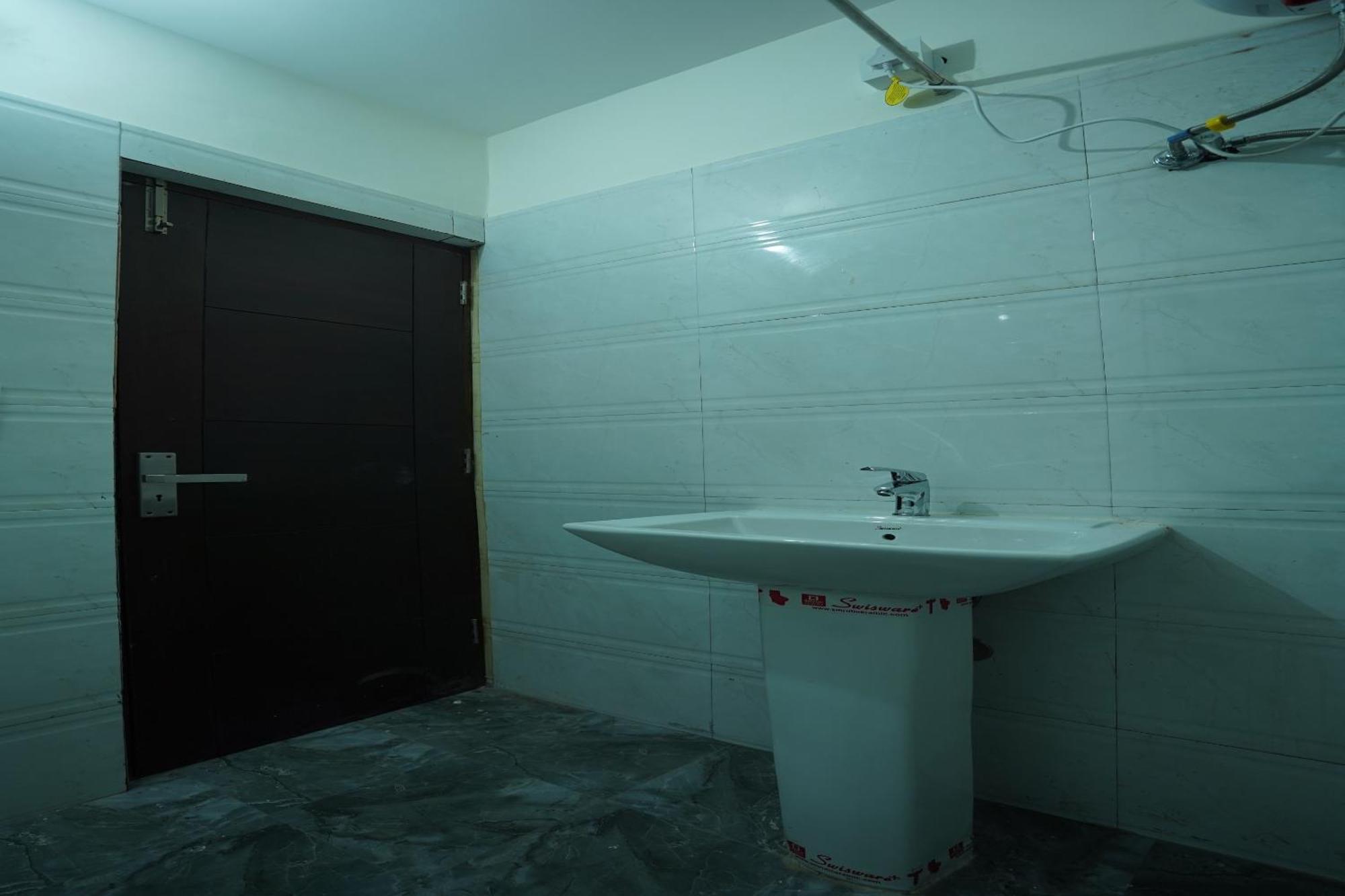 Hotel O Grey Orchid Ludhiana Eksteriør billede