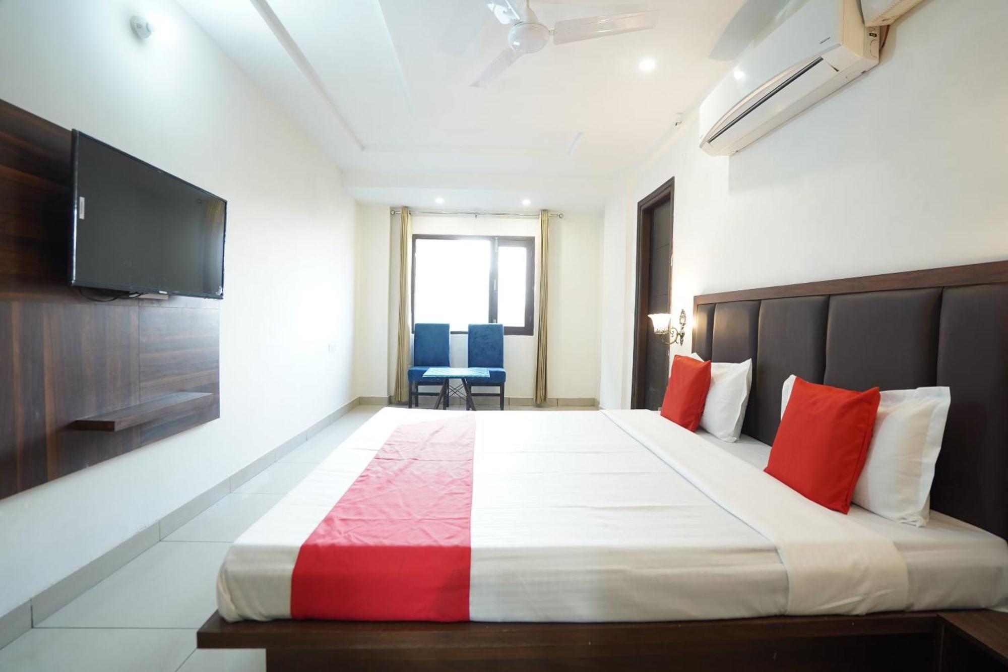 Hotel O Grey Orchid Ludhiana Eksteriør billede